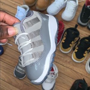 Jordan Retro 11s Lows